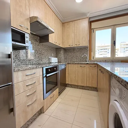 Mediterraneo Real And Pool Cozy Ii 公寓 丰希罗拉